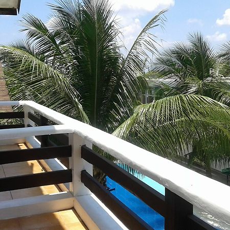 Feliness Resort Manoc-Manoc Екстер'єр фото
