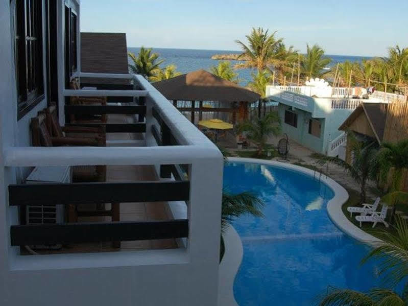 Feliness Resort Manoc-Manoc Екстер'єр фото