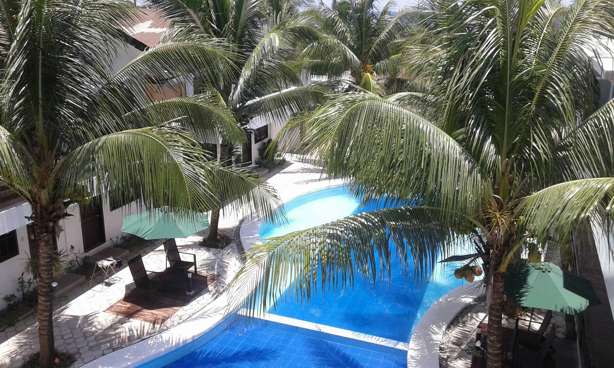 Feliness Resort Manoc-Manoc Екстер'єр фото