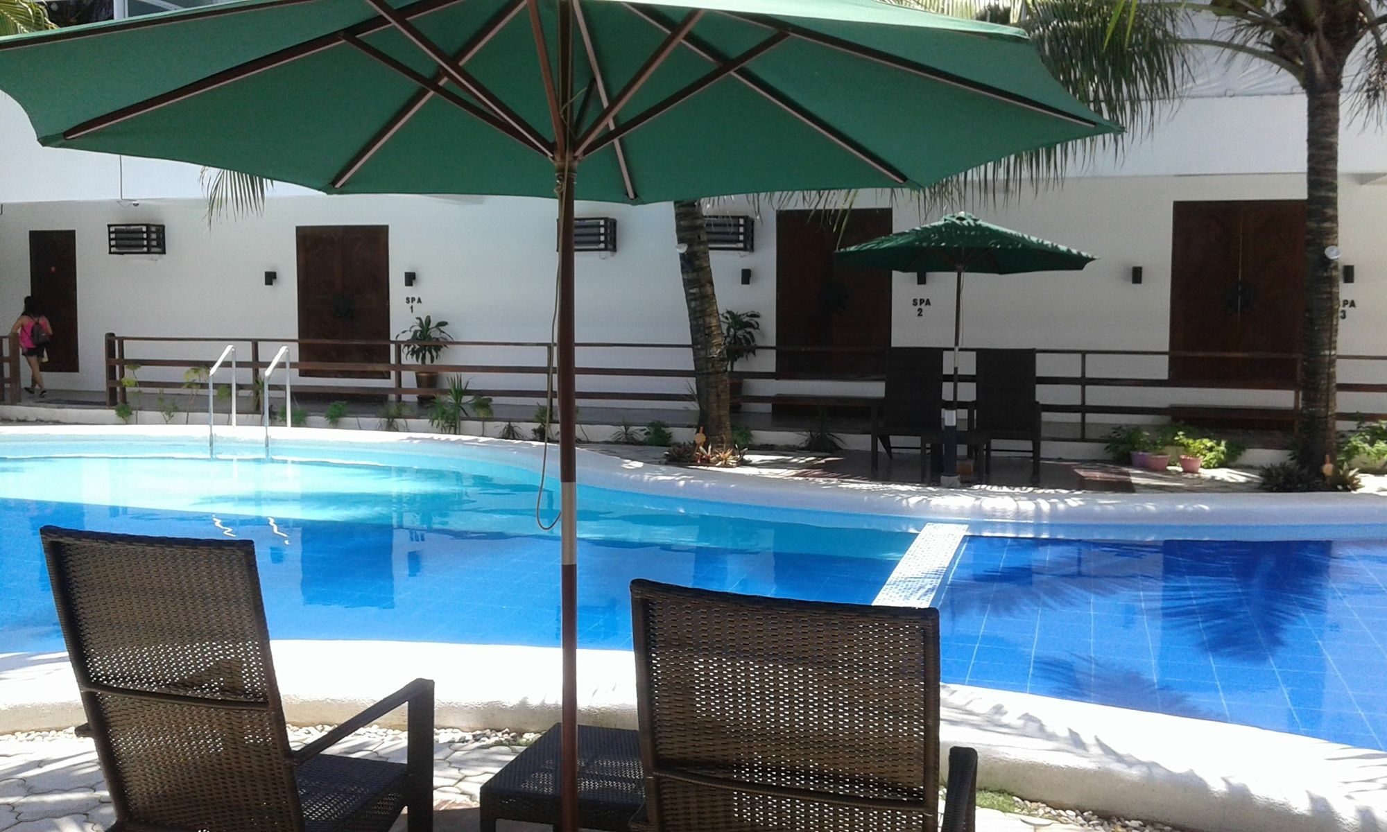 Feliness Resort Manoc-Manoc Екстер'єр фото